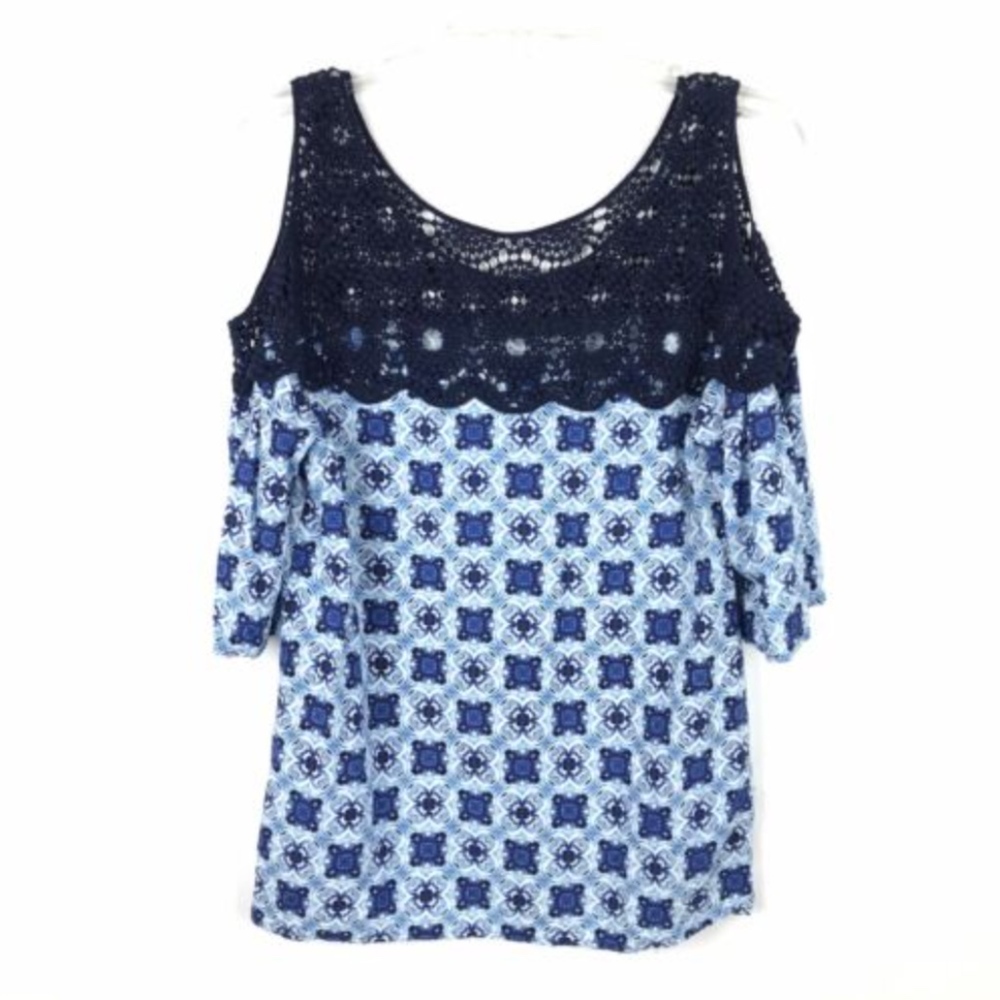 Market & Spruce Graphic Print Cold Shoulder Blouse